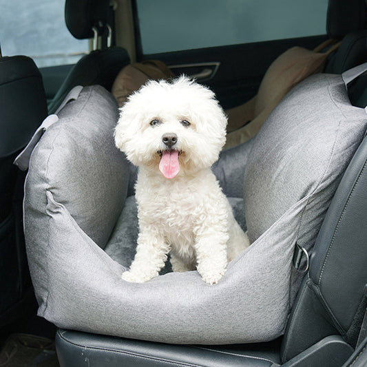 Removable And Washable Pet Travel Mat Overview: Car pet sofa simple removable and washable car nest Comfortable enough cushion As soon as pets touch their heads, they just want to bury them deep Suitable for pets under 10KG Adjustable snap buckle, quick a