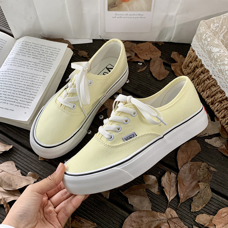 Fashion All-match Student White Shoes Trendy Sneakers Product information: Applicable age group: adult Upper Material: Canvas Sole Material: Rubber Style: Korean Color: black, sky blue, fairy pink, fluorescent green, Tiffany green, dragon fruit red, milk