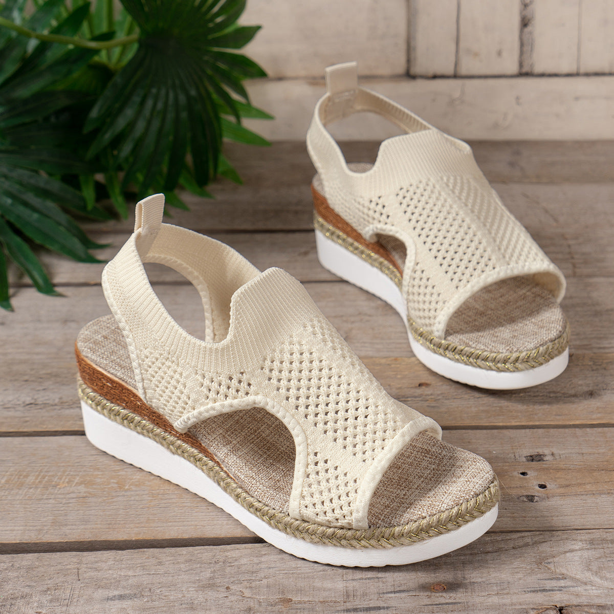 New Hollow Wedges Sandals Summer Fly Woven Breathable Mesh Shoes For Women Peep-Toe Sandals Product information: Color:Beige,Black,Khaki Size:36,37,38,39,40,41,42,43 Upper material: patent leather Toe Shape:Fish Mouth Sole Material:PU Lining Material:PU S