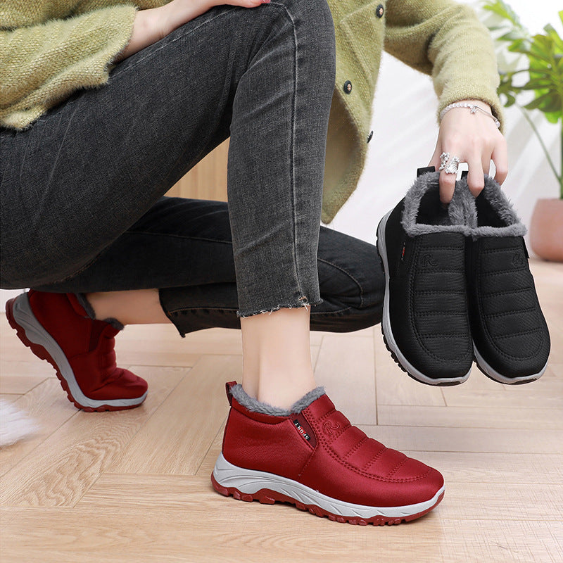 Fashion Thickened Warm Snow Boots Women Product information: Pattern: solid color Applicable sports: Universal Color: women's black, women's red, men's black, men's blue Size: female 36, female 37, female 38, female 39, female 40, female 41, male 39, male