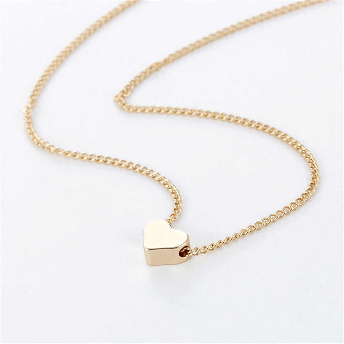Simple Fashion Gold Color Double-sided Love Pendant Necklaces Clavicle Chains Necklace Women Jewelry Valentines Day Gift Overview: Stylish design coordinates with a suit, sportswear, workwear, fitness, daily clothing on most occasions. Try to match your d