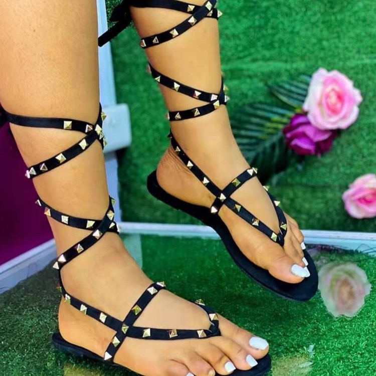 Women's Stud Cross Strap Lightweight Breathable Thong Sandals Product information : Upper material: PU Sole Material: Rubber Toe shape: flat head Popular elements: rivets, ankle straps Wearing style: winding belt/cross belt Function: quick-drying, breatha