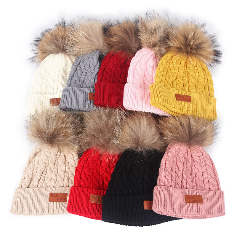 Children Winter Hat Gender:Boy and girl Style: Casual Fashion,Warm Hats Hat around:48-53cm Age:2-5 Yeas old Suitable For Winter As you know, the different computers display colors differently, the color of the actual item may vary slightly from the follow
