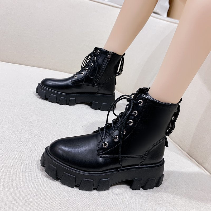 New Autumn And Winter Fashion Women's Shoes Handsome Locomotive Women's Boots Product information Product Category: Martin Boots Applicable age: adult Upper Material: Artificial PU Sole Material: Rubber Applicable gender: female Toe shape: round head Heel