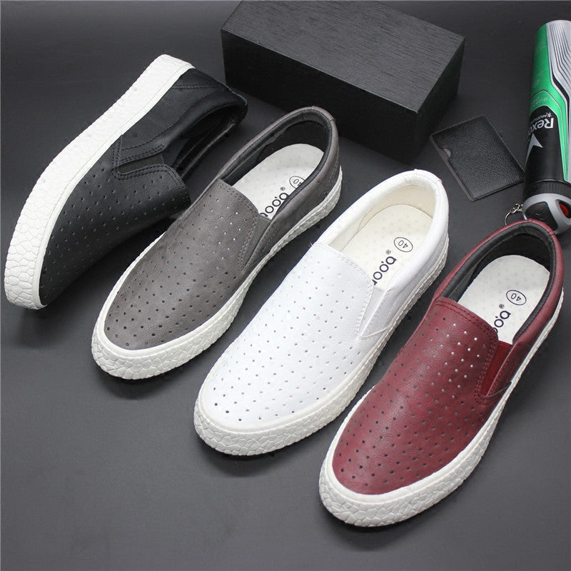 Hollow Leather Shoes Comfortable Sandals Breathable Holes Soft Soles Product Information: Upper material: microfiber leather Sole Material: Rubber Style: youth trend Wearing style: sleeve/overshoes Function: Breathable, non-slip Style: Baotou Inside mater