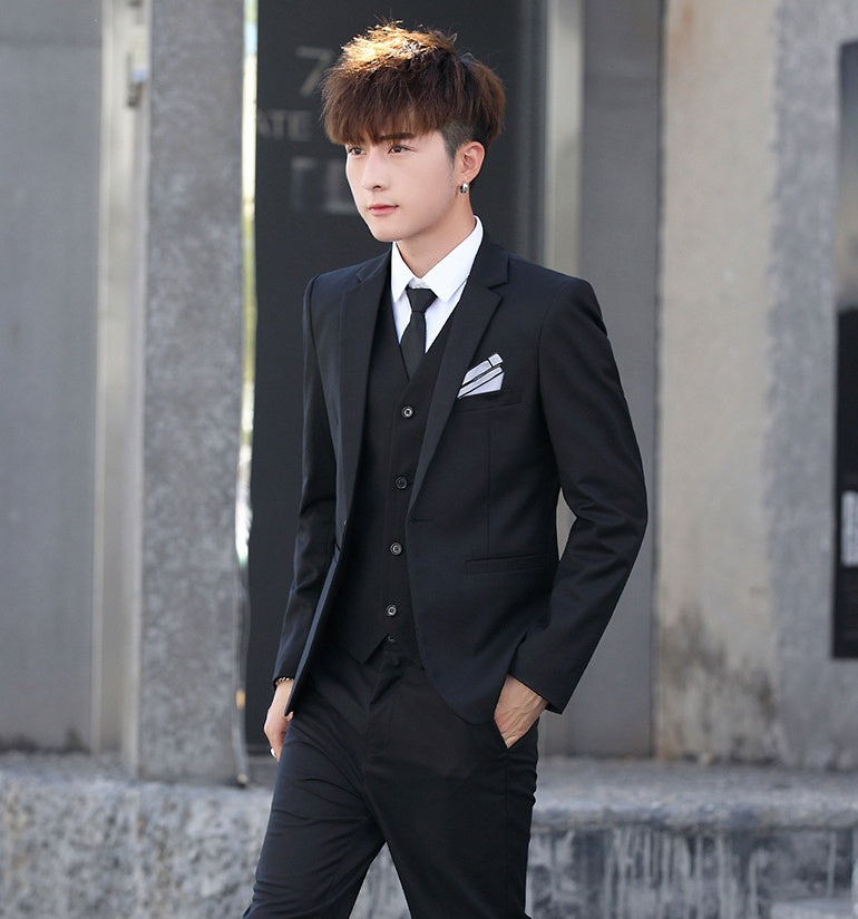 Men'S Three-Piece Korean Style Self-Cultivation Groomsmen Suits Men'S Suits Product information: Edition type: Slim type Collar Type: Lapel Placket: single row one button Style: Korean Pattern: Other Error range: 1-3CM Suitable season: spring and autumn S