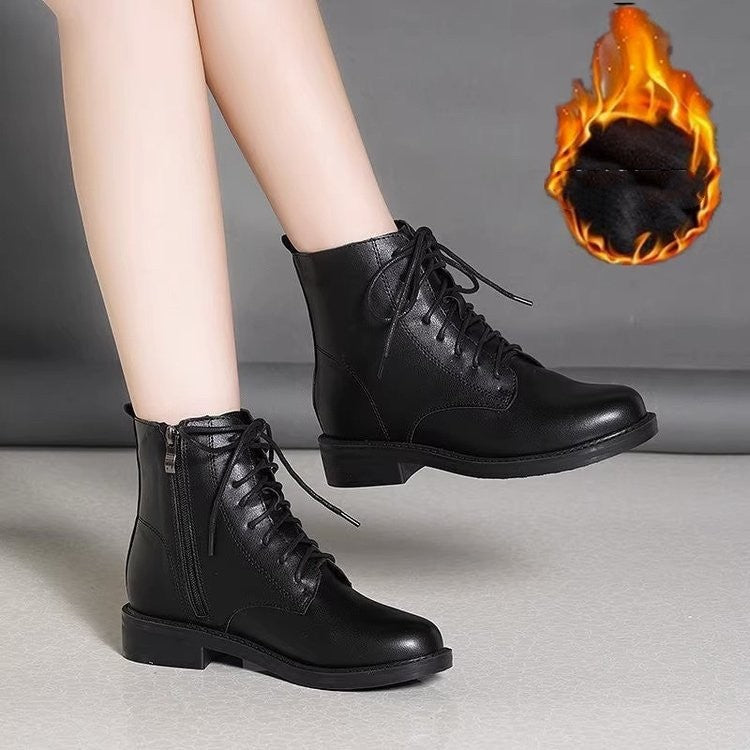 Dr Martens Boots Women's British Style Thick Bottom Product information: Color: black, black plus Velvet Heel height: mid heel (3-5CM) Size: 35, 36, 37, 38, 39, 40 Sole material: rubber Toe holder shape: round head Shoe Upper material: artificial pu Weari