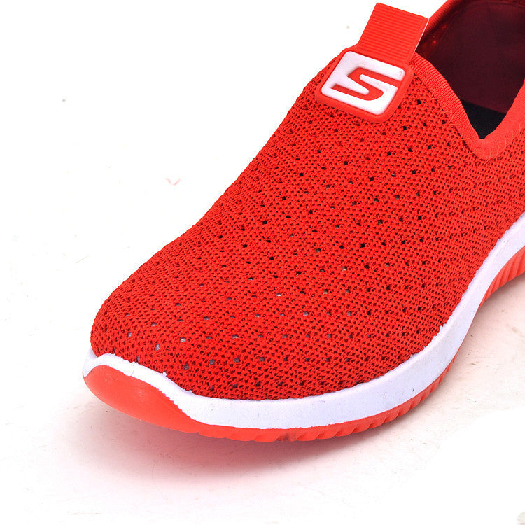 Flying Woven Women's Mesh Shoes Product Category: Casual Sandals Applicable age: adult Upper Material: Flying Woven Mesh Sole material: polyurethane sole style: Casual Toe shape: round toe Heel height: flat heel Heel shape: flat heel Popular elements: car