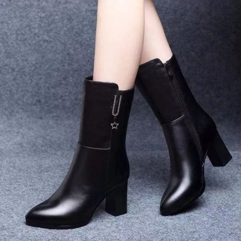 Fleece-lined Thick Women's Shoes Product information: Lining material: artificial velboa Color: Black single liner, Black Heel shape: short stout heel Size: 35, 36, 37, 38, 39, 40 Sole material: rubber Toe bracket shape: Tip Shoe Upper material: Satin Wea
