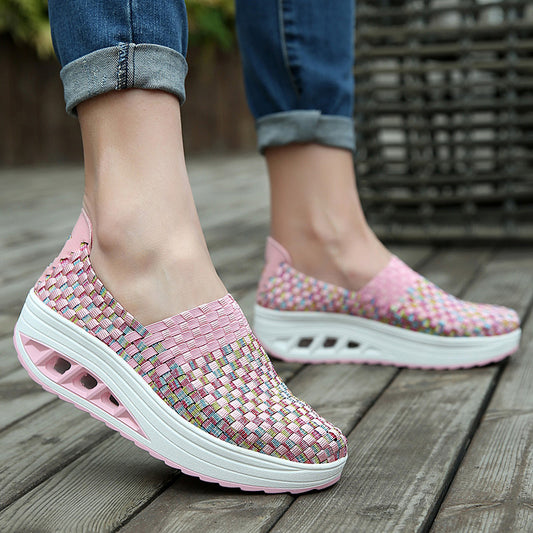 Woven rocking shoes Upper material: mesh surface Sole Material: Rubber Heel shape: wedge heel Inner material: mesh Sole craft: adhesive shoes Insole material: textile Woven rocking shoes Upper material: mesh surface Sole Material: Rubber Heel shape: wedge