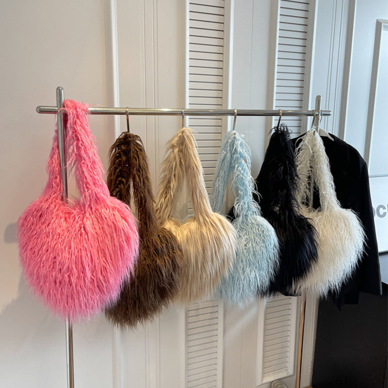 Plush Armpit Shoulder Bags Winter Large Capacity Personalized Heart Bag Women's Luxury Handbags High Quality Valentine's Day Gift Product information: Material: plush Style: fashionable and simple Features:Solid color Color:picture color Size:39*30*7cm Pa