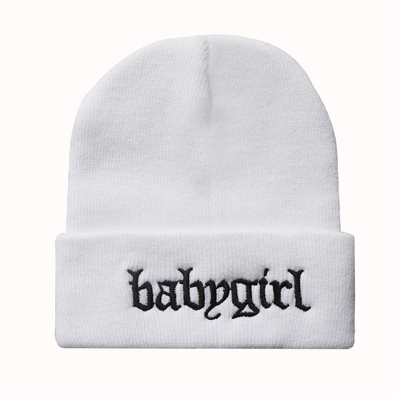 Embroidered Knitted Hat Warm Pullover Hip Hop Product Details: Product Category: Knitted Hat Applicable gender: neutral / both men and women Material: Wool Weaving method: warp knitting Processing method: embroidery Popular elements: hip-hop Pattern: Alph