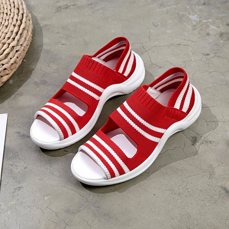 Women's casual bottomed sandals Upper material: suede Toe shape: fish mouth Heel shape: chunky heel Popular elements: color matching, waterproof platform, knitted surface Pattern: color matching Sole process: Viscose shoes Inner material: PU Upper height: