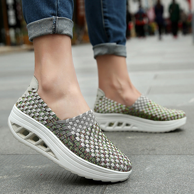 Woven rocking shoes Upper material: mesh surface Sole Material: Rubber Heel shape: wedge heel Inner material: mesh Sole craft: adhesive shoes Insole material: textile Woven rocking shoes Upper material: mesh surface Sole Material: Rubber Heel shape: wedge