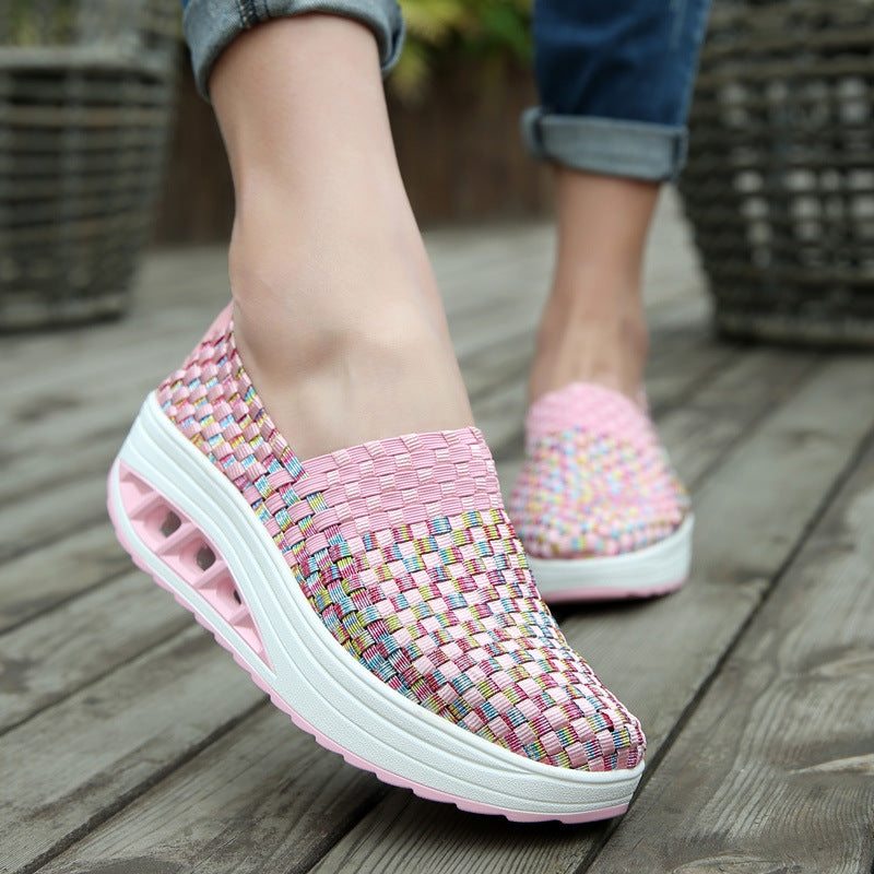 Woven rocking shoes Upper material: mesh surface Sole Material: Rubber Heel shape: wedge heel Inner material: mesh Sole craft: adhesive shoes Insole material: textile Woven rocking shoes Upper material: mesh surface Sole Material: Rubber Heel shape: wedge