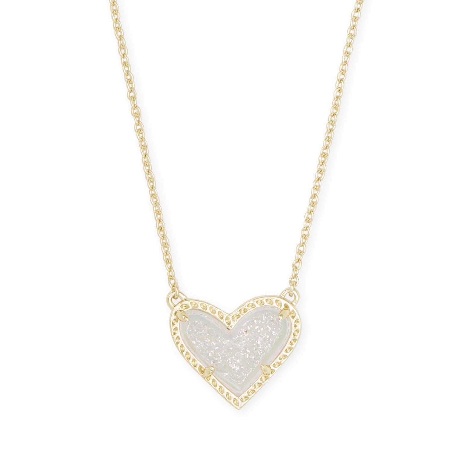 Heart-shaped Necklace Adjustable Peach Heart Natural Stone Clavicle Chain Love Necklace For Women Valentine's Day Product information: Treatment Process: Electroplating Color: pink, white, black, colorful, Red Applicable people: women Pendant material: mi