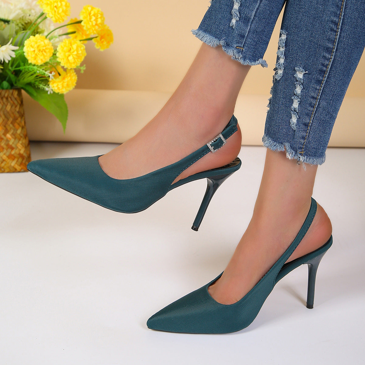 Pointed Toe Buckle Sandals Fashion Summer Stiletto High Heels Shoes For Women Product information: Upper Material:PU Toe Shape: Pointed Toe Sole Material: Rubber Lining Material:PU Wearing Style:One-piece Buckle Strap Size Information: Packing list: Sanda