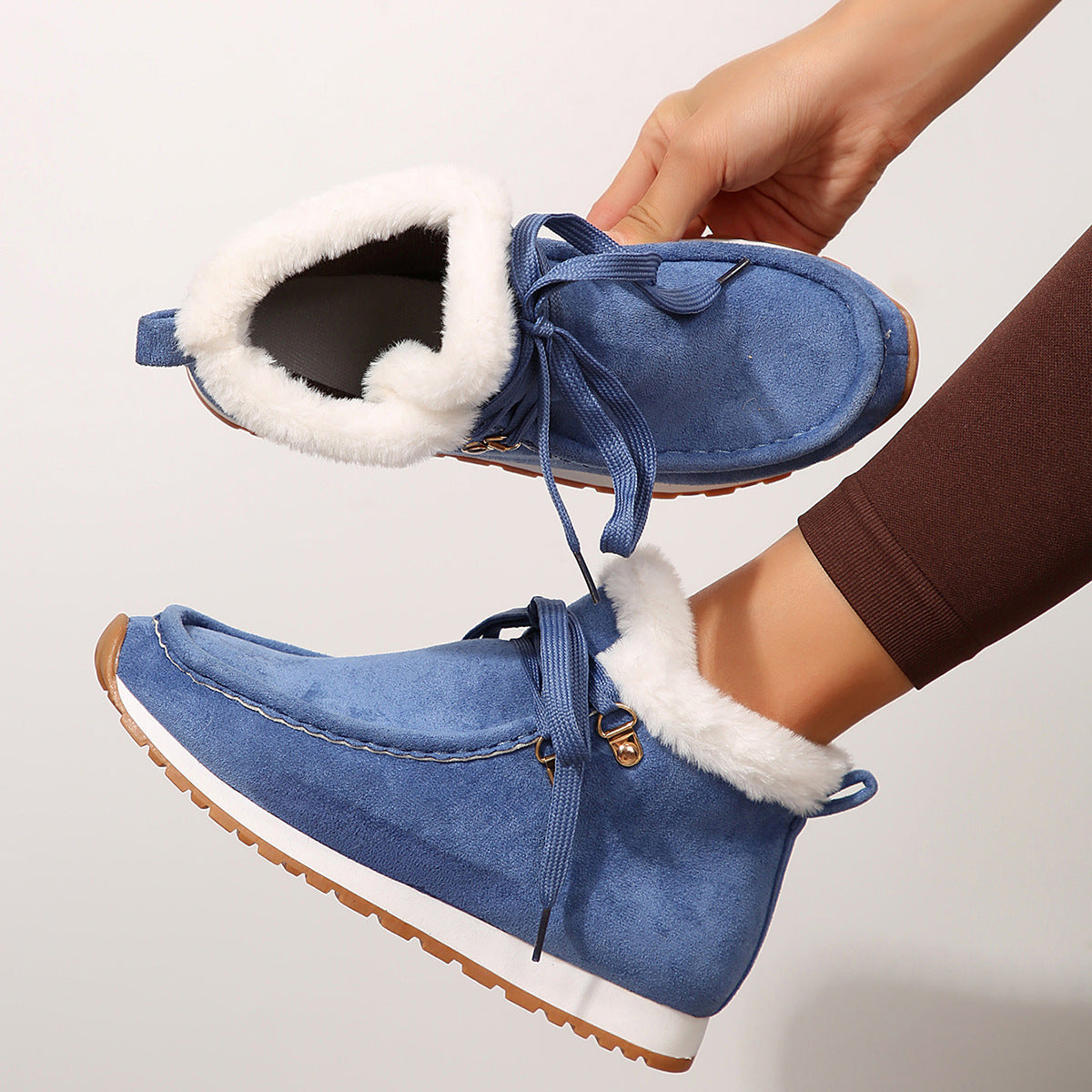 Winter Lace-up Snow Boots Casual Warm Plush Flat Shoes Women's Fleece Ankle Boot Product information: Upper material: suede Sole material: rubber Upper height: Low upper Toe shape: round head Heel shape: wedge Opening depth: middle opening (7-11CM) Style: