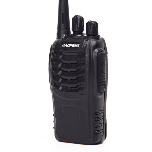 Baofeng USB BF-888S walkie-talkie civilian Type: Amateur Category: Handheld Station Frequency range: 400-470MHz (MHz) RF output power: 5/8/10/15/18/20 (W) Number of channels: 16 (a) Theoretical communication distance: 5km-10km (km) Frequency stability: ±1
