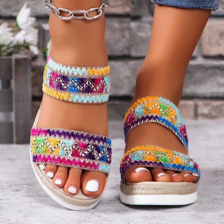 Fashion Wavy Pattern Woven Sandals Summer Casual Ethnic Style Slippers Linen Bottom Wide Strap Wedges Shoes For Women Product information: Color:Floral,Beige Size:36,37,38,39,40,41,42,43 Upper Material:PU Style: Casual Toe shape: round head Sole Material:
