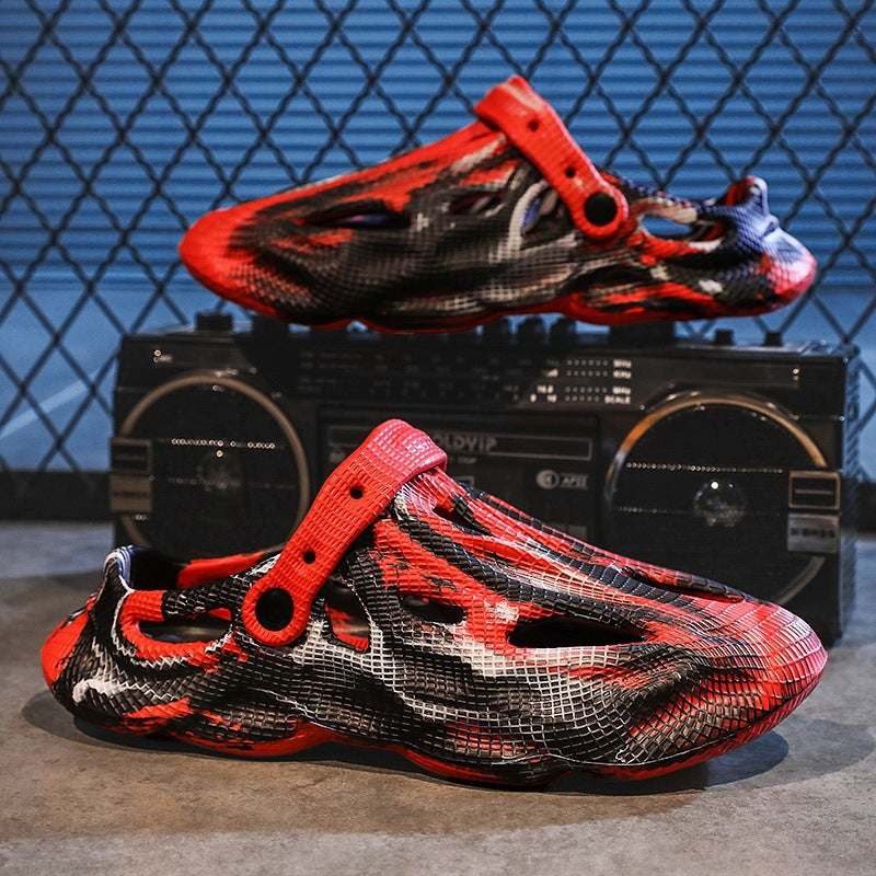 Hollow-out Breathable Closed Toe Slippers Non-slip Dual-use Beach Sandals Product information: Pattern: solid color Lining material: EVA Color: 9868 black and yellow, 9868 black and white, 9868 black and red Processing Method: sticky leather Heel height: