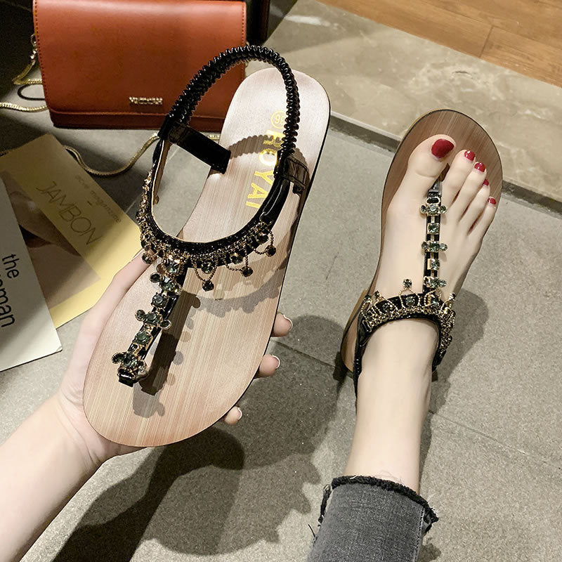 Flip-toe Sandals Fairy Style Flat Bottom Product information: Pattern: solid color Lining material: Leather Color: Black, Gold Upper height: low top Processing Method: patent leather Heel height: flat heel Size: 35,36,37,38 Sole craft: viscose shoes Sole