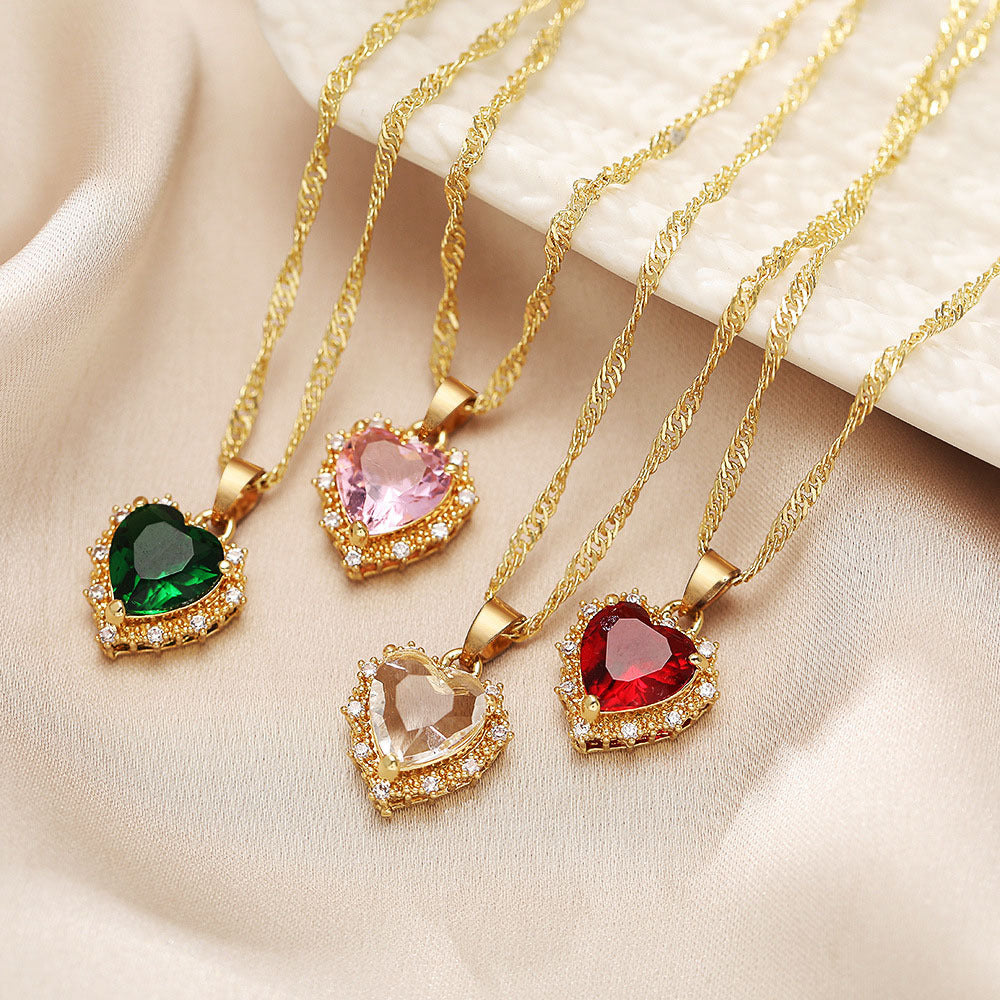 Colorful Rhinestones Heart-shped Necklace Love Gold Clavicle Chain Ins Personalized Jewelry For Women Valentine's Day Product information: Material:Copper Chain Style:Regular Chain Pendant Material: Alloy Packing list: Necklace*1 Product Image: Colorful R