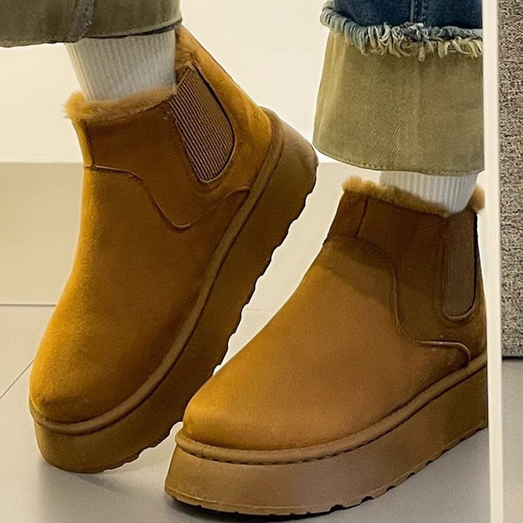 Women's Plush Boots Winter Warm Fleece Thick Flats Snow Boots Fashion Shoes Product information: Pattern: solid color Lining material: Short Plush Color: Milky White, black, khaki Upper height: tall crown Processing Method: sticky leather Heel height: low