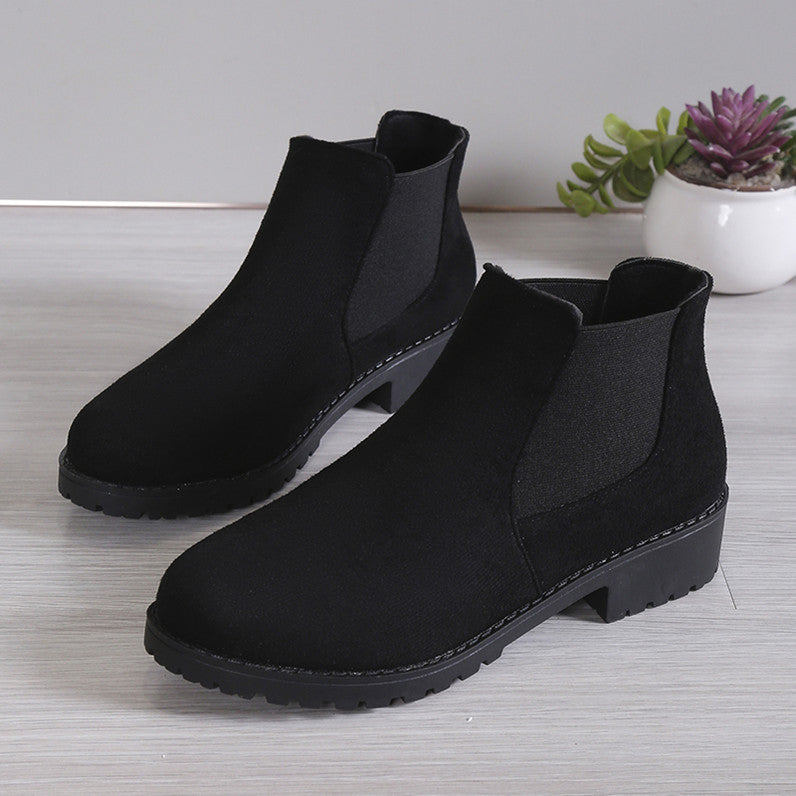 Women's Fashion Personality Chunky Heel Ankle Boots Product information: Pattern: solid color Color: black, khaki, beige Size: 36, 37, 38, 39, 40, 41, 42, 43 Toe holder shape: round head Shoe Upper material: Suede Applicable Gender: Female Style: European