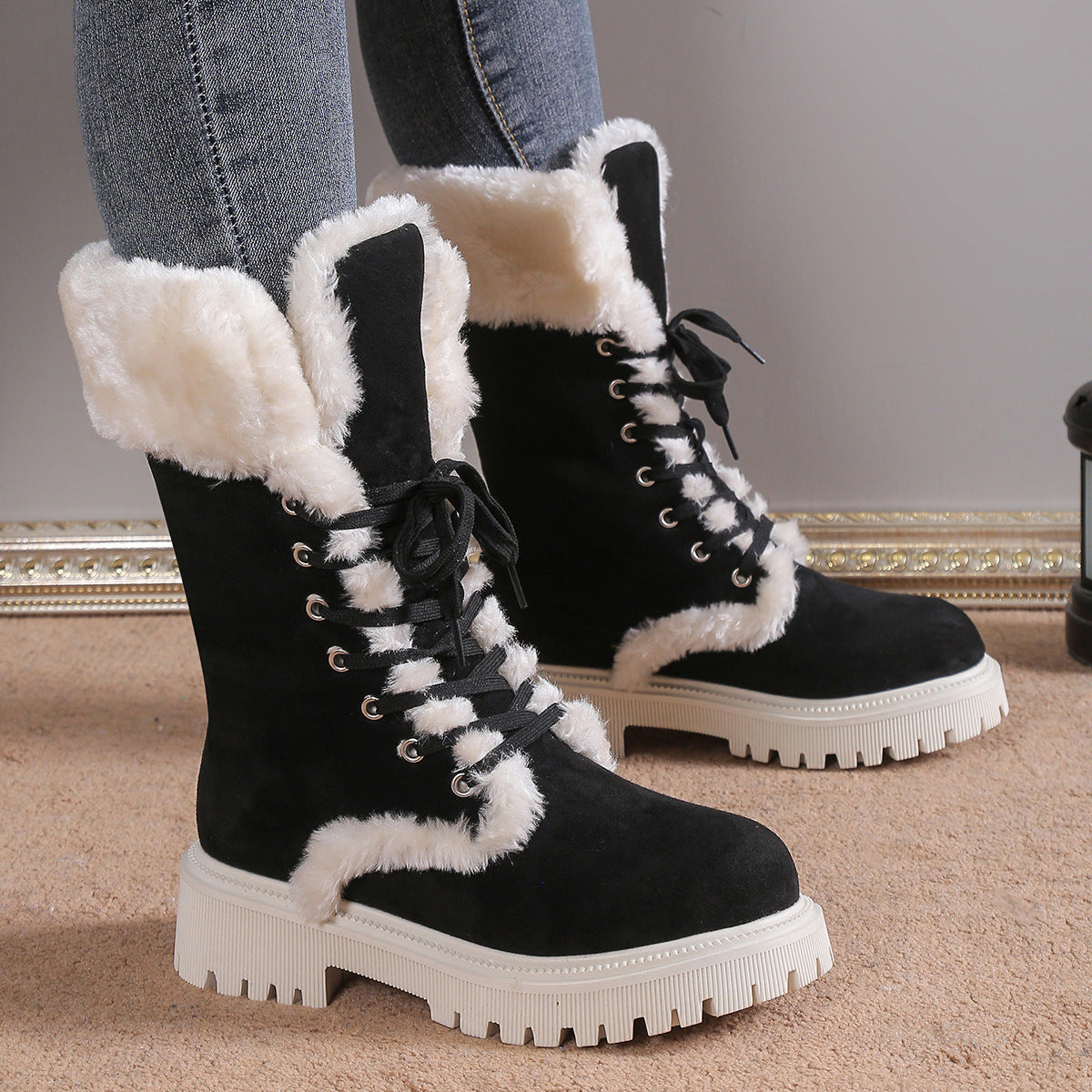 Winter Lace-up Snow Boots For Women Mid-tube Fleece Shoes Warm Chunky Heels Plush Boot Product information: Product category: Snow boots Applicable age: adult Upper material: suede (abrasive leather) Sole material: rubber Applicable gender: female Style: