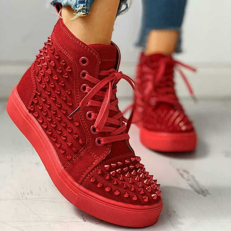 Men's And Women's Thick-soled High-top Rhinestone Rivet Casual Sneakers Product information: Popular elements: metal, rhinestones, sequins, rivets Toe shape: round head Upper material: artificial PU Heel height: low heel (1-3CM) Pattern: solid color Color