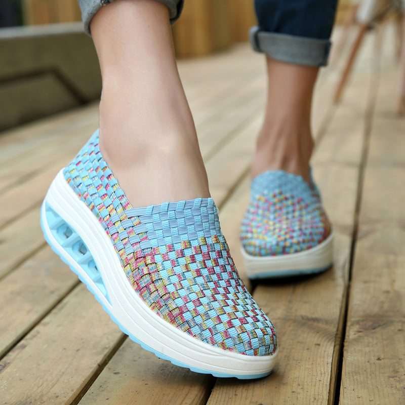Woven rocking shoes Upper material: mesh surface Sole Material: Rubber Heel shape: wedge heel Inner material: mesh Sole craft: adhesive shoes Insole material: textile Woven rocking shoes Upper material: mesh surface Sole Material: Rubber Heel shape: wedge
