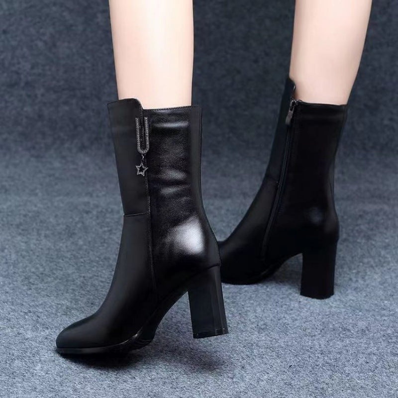 Fleece-lined Thick Women's Shoes Product information: Lining material: artificial velboa Color: Black single liner, Black Heel shape: short stout heel Size: 35, 36, 37, 38, 39, 40 Sole material: rubber Toe bracket shape: Tip Shoe Upper material: Satin Wea