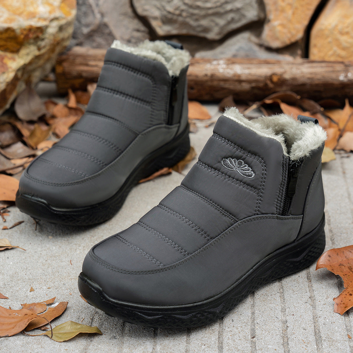 Winter Snow Boots WIth Side Zipper Casual Warm Plush Flat Shoes Women's Fleece Ankle Boot Product information: Upper material: satin Sole material: PU Upper height: medium upper Toe shape: round head Heel shape: Thick heel Inner material: washed wool Open