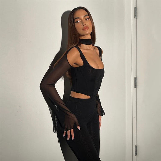 Long Sleeve Halter Stitching Mesh Slim Fit Top Product information: Color: Black Size: S,M,L Style: slim fit Style: pullover Sleeve type: bell sleeve Main fabric composition: milk silk mesh Sleeve length: long sleeve Note: 1. Asian sizes are 1 to 2 sizes