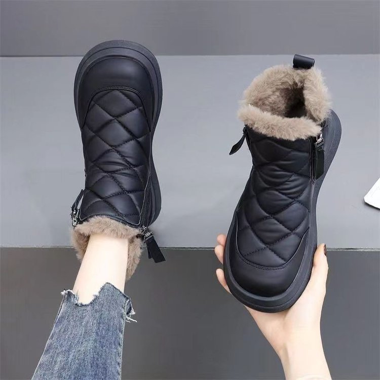 Snow Boots For Women Winter New Fleece-lined Thickened Northeast China Cotton Shoes Waterproof Non-slip Warm Product information: Pattern: solid color Color: Black plus velvet, khaki plus Velvet Upper height: low top Processing Method: sticky leather Leng