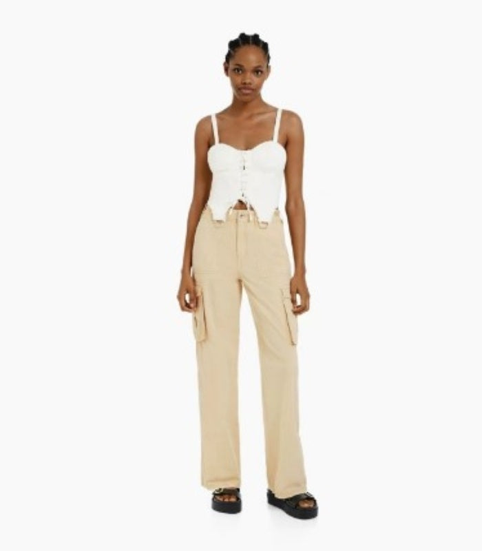 Women's Fashion Straight Jeans In Autumn Product information: Fabric name: cotton Style: overalls Popular element: pocket Color: white, apricot Style: European and American Elasticity: no elasticity Process: composite Size information: Size: S, M, L, XL N