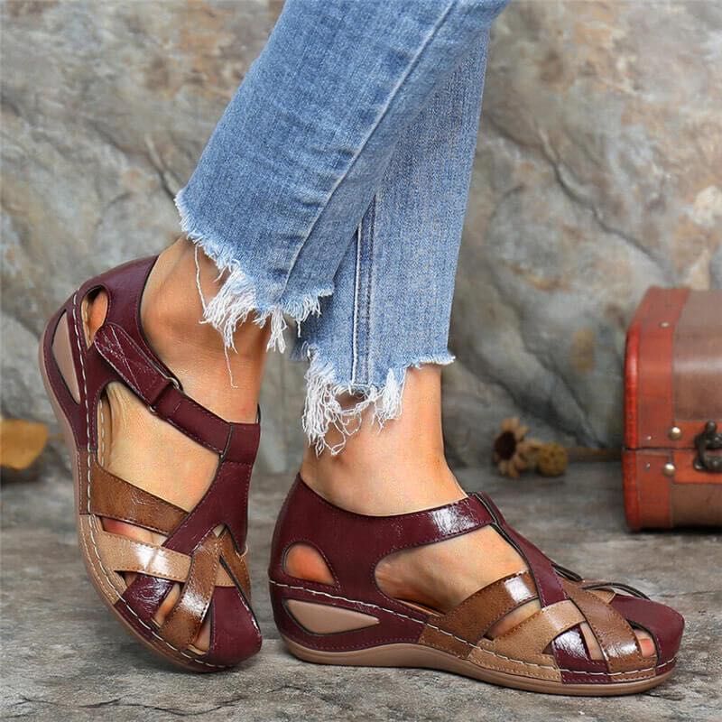 Summer Sandals Waterproof Mixed-color Design Wedges Shoes Women Product information: Style: Retro Style Popular elements: hollow, stitching Inventory type: whole order Upper Material: Artificial PU Cortical features: sheepskin Size Information: packing li