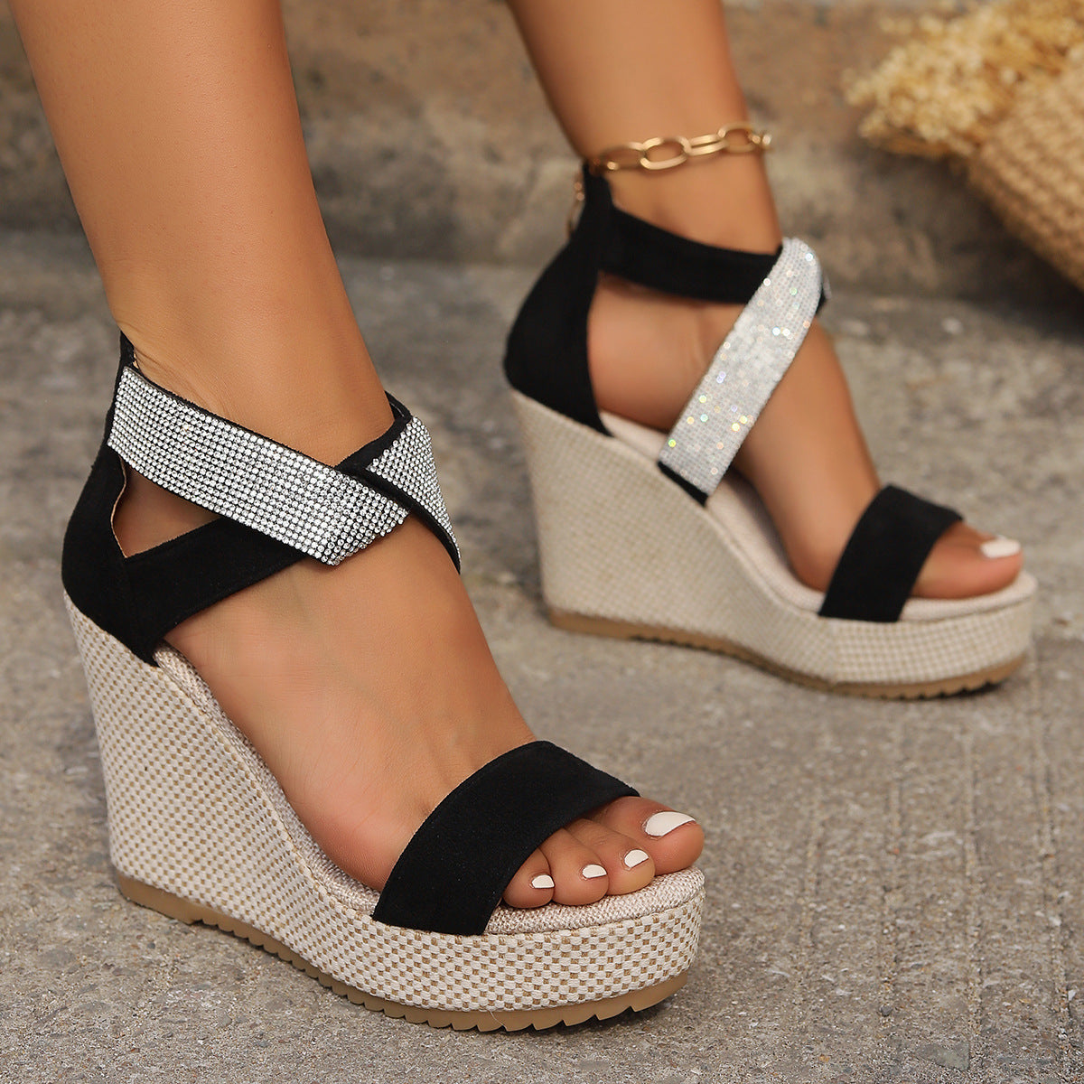 Fish Mouth High Wedges Sandals With Rhinestone Design Fashion Summer Platform Shoes For Women Overview: Unique design, stylish and beautiful. Good material, comfortable wear. A variety of colors, any choice. Product information: Color:Black,Beige Size:35,