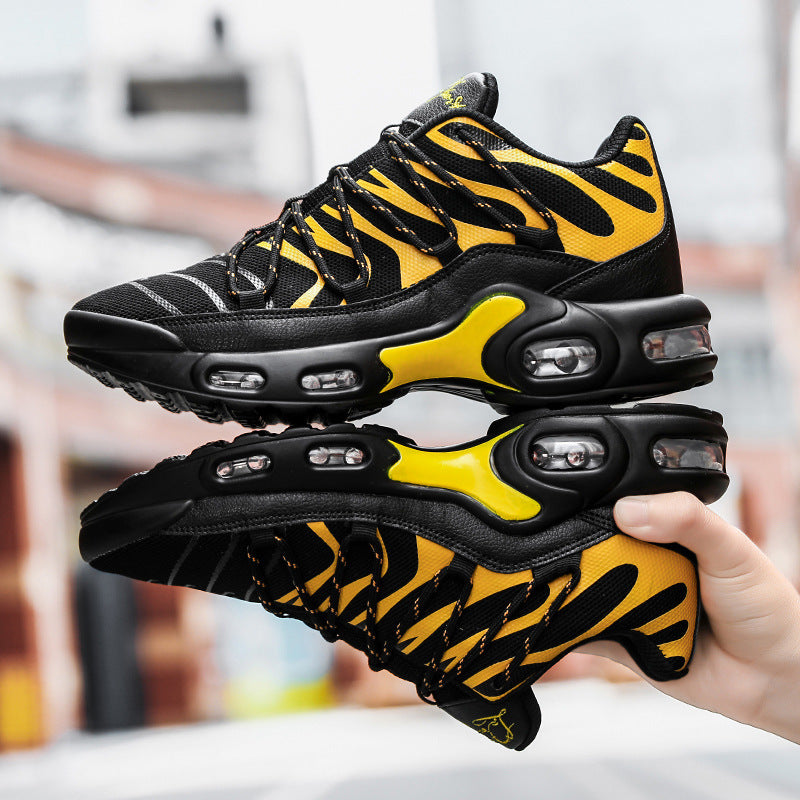 New Men's Shoes Breathable Casual Sports Shoes Overview: Unique design, stylish and beautiful. Good material, comfortable feet. A variety of colors, any choice. Specification: Upper material: Mesh Sole material: Adhesive shoes Applicable Gender : Male Sty