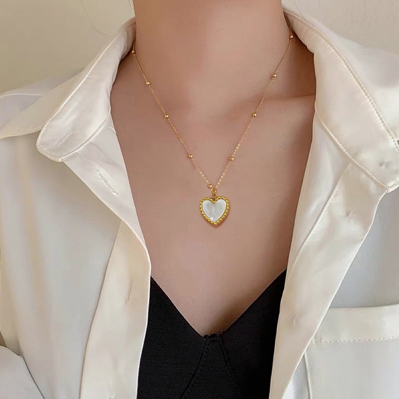 Heart-shape Love Necklace For Valentines Day Temperamental Personality Minimalist Stove Real Gold Necklace Female Product information: Treatment Process: Electroplating Color: N212 Gold [whole titanium steel], N213 silver [whole titanium steel]] Pendant m