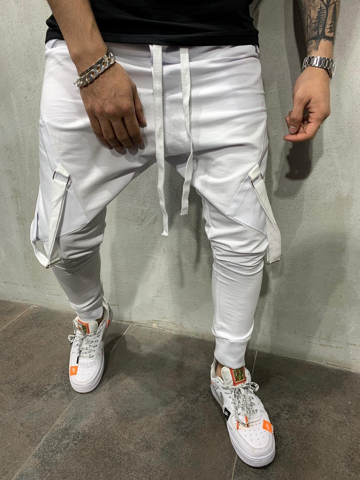 Men's sweatpants tethered Main fabric composition: polyester fiber (polyester) size length hip M 100 102 L 102 104 XL 104 106 XXL 106 108 XXXL 108 110 UNIT:CM 1. Asian sizes are 1 to 2 sizes smaller than European and American people. Choose the larger siz