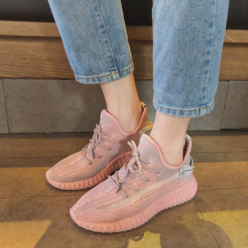 Woven coconut shoes female daddy shoes Product Category: Coconut Shoes For the season: Summer Applicable gender: female Upper material: flying weave Heel height: flat heel Sole material: plastic Wearing style: front tie Opening depth: shallow mouth (below