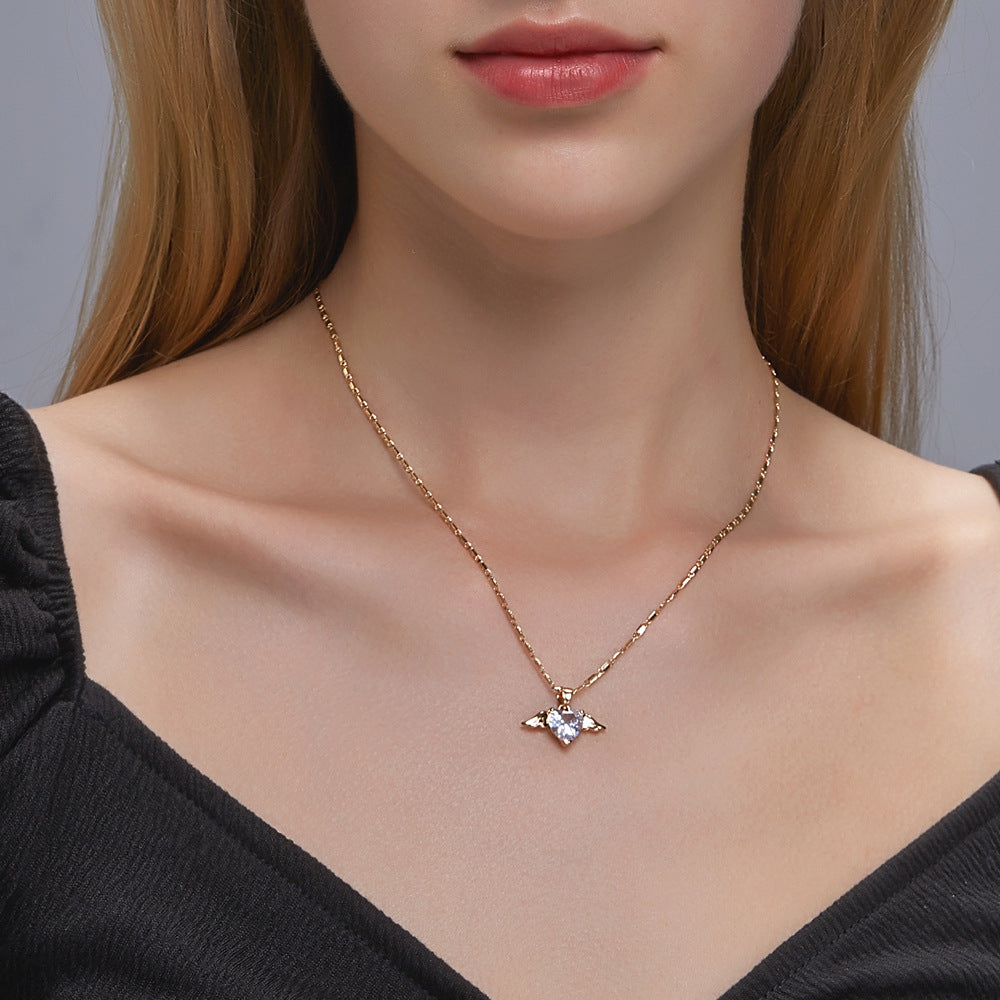 Heart Wings Necklace For Women Product information: Treatment Process: Electroplating Color: 01KC gold 9484,02 White K 9487,03 Rose Gold 9046 Material: Copper Popular elements: Love/heart Applicable population: Female Size: Packing list: Necklace *1 Produ