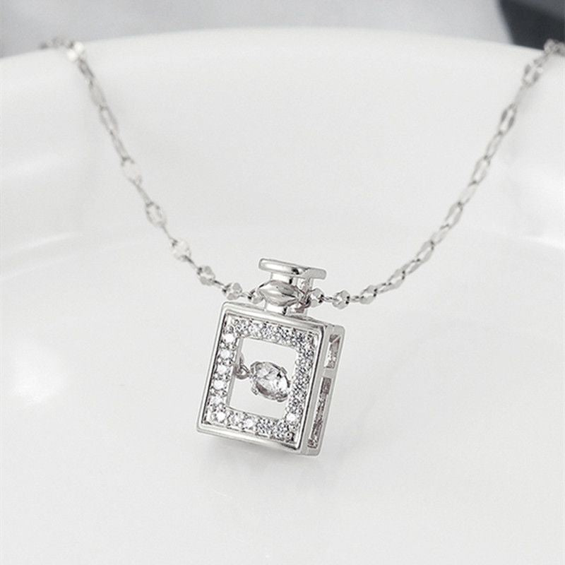 Valentines Day Gift Perfume Bottle Pendant Titanium Steel Necklace Korean Trend Zircon Luxury Female Necklace Charm Jewelry Gift Fashion Jewelry Woman Overview: Unique design, stylish and beautiful. Good material, High quality. A variety of types, any cho
