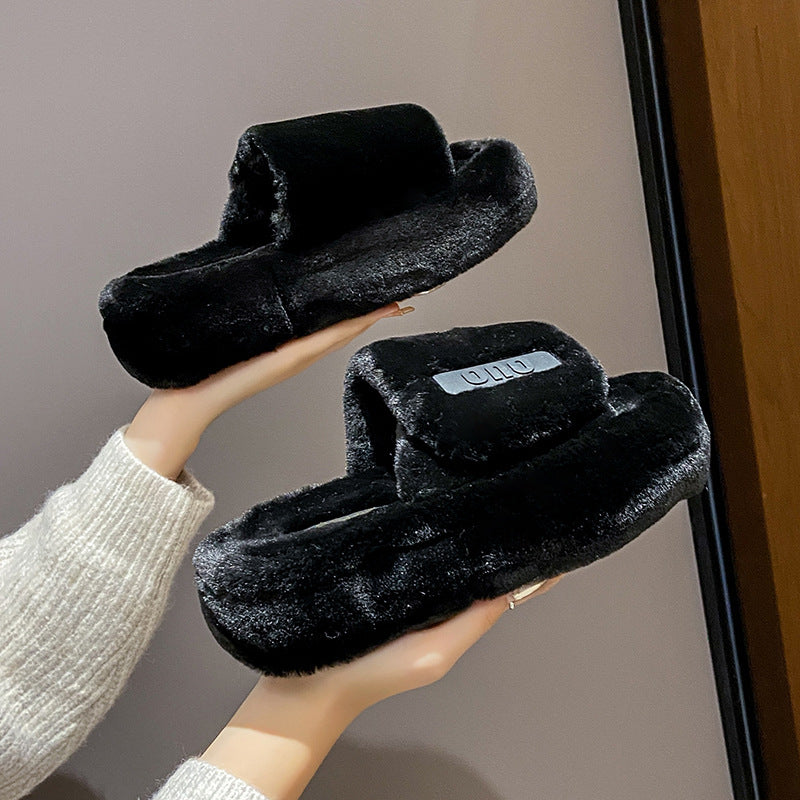 Platform Slippers Women's Outdoor Fashion Office Home Product information: Pattern: Letters Color: Milky White, black, khaki Heel height: 5CM Size: 35, 36, 37, 38, 39, 40 Style: flip flops Thickness: thickening Toe holder shape: round head Shoe Upper mate