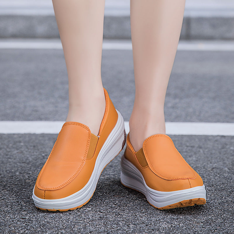 New Women's Platform Wedge Platform Shoes Product information: Toe holder shape: round head Color: Black, watermelon red, white, yellow Shoe Upper material: artificial pu Heel height: mid heel (3-5CM) Size: 35, 36, 37, 38, 39, 40, 41, 42 Wearing method: o