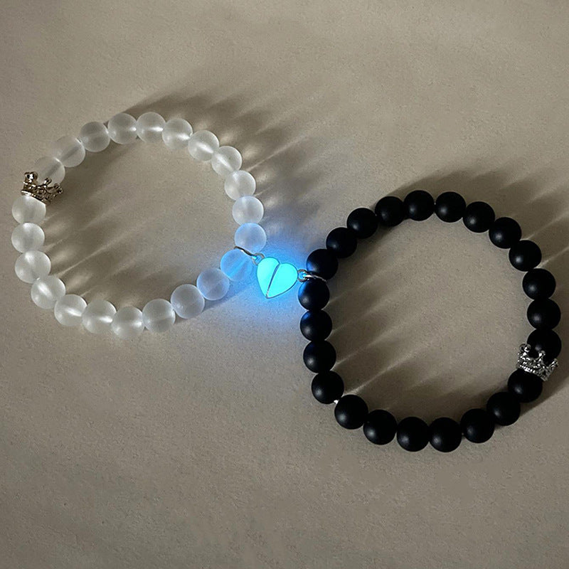 Fashion Jewelry 2pcs Handmade Crown Beaded Charms Bracelet Luminou Heart Glow In The Dark Couple Bracelet For Lover Men Women Fluorescent Gift Overview: 100% brand new product This simple and versatile outfit is a year-round must-have! Just a simple match
