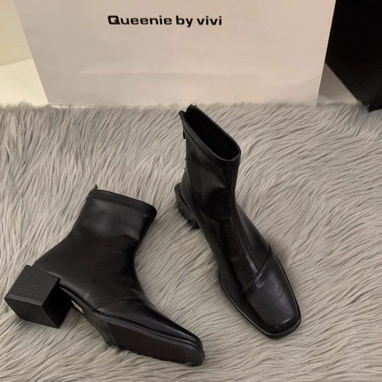 Chunky Heel Square Toe Women's Fleece-lined Dr Martens Boots Product information: Color: Black, Brown Heel height: mid heel (3-5CM) Size: 35, 36, 37, 38, 39 Sole material: rubber Shoe Upper material: Microfiber Applicable Gender: Female Packing list: Boot