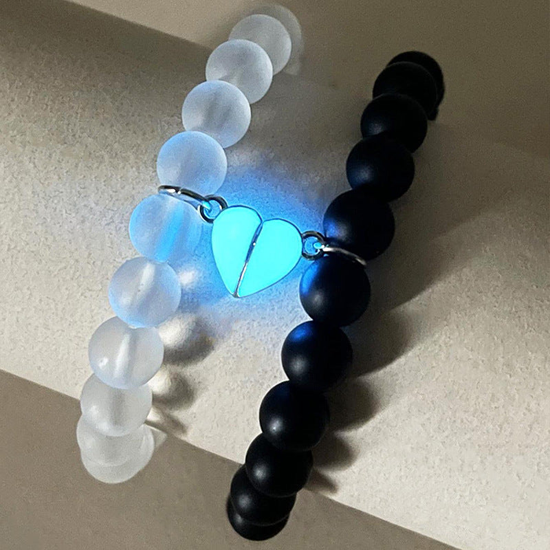 Fashion Jewelry 2pcs Handmade Crown Beaded Charms Bracelet Luminou Heart Glow In The Dark Couple Bracelet For Lover Men Women Fluorescent Gift Overview: 100% brand new product This simple and versatile outfit is a year-round must-have! Just a simple match
